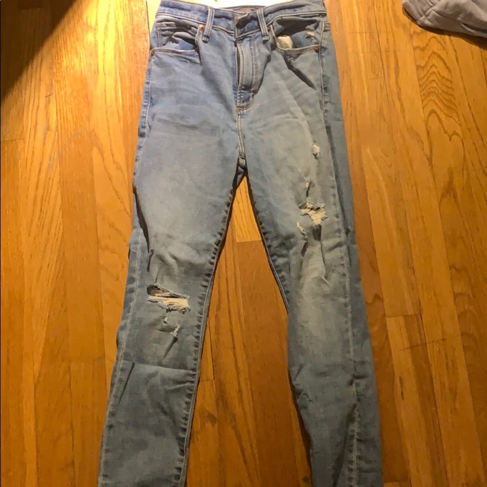 abercrombie & fitch jeans